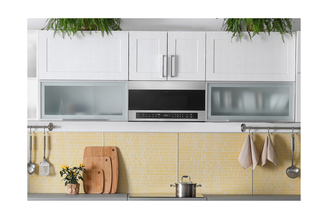 Smart Over-the-Range Microwave Oven (SMO1969JS) lifestyle