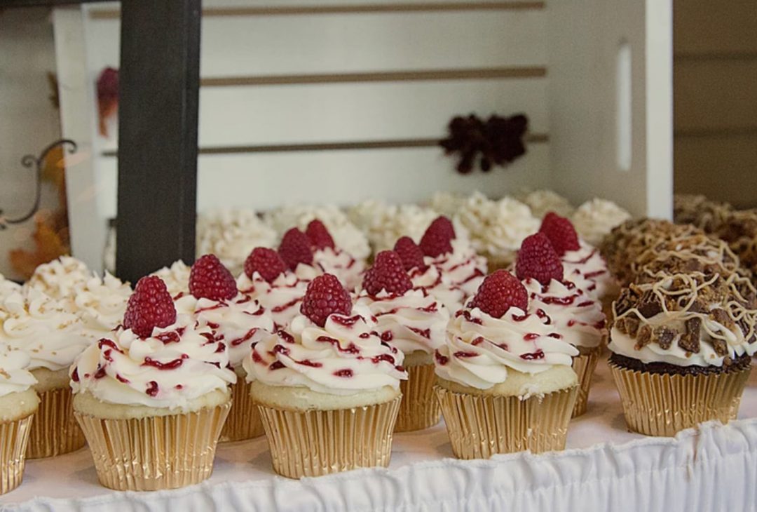 Shutterfly's cupcakes raspberries and chocolate cupcakes.