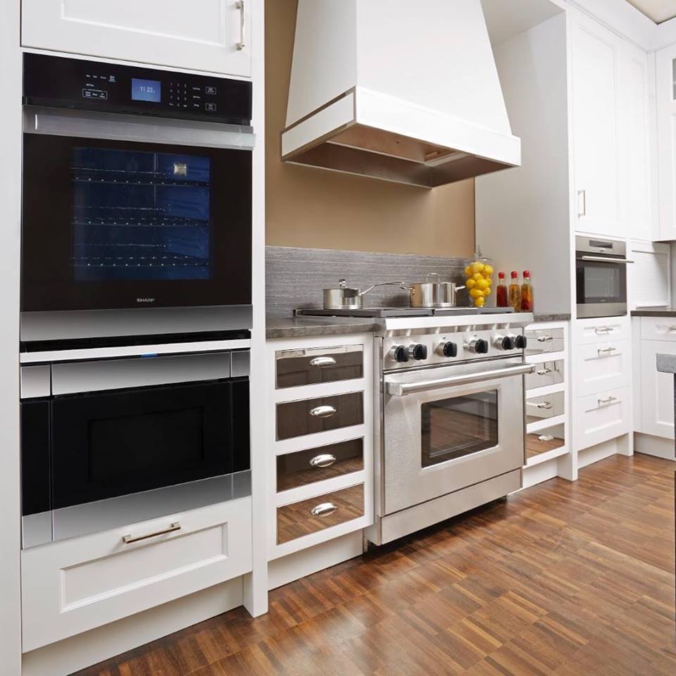 Can you put a drawer microwave under a cooktop?