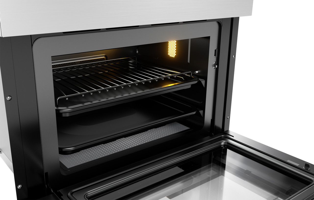 Smart Combi-Steam Oven (SSC2489GS) 3-Quarter-Right Interior