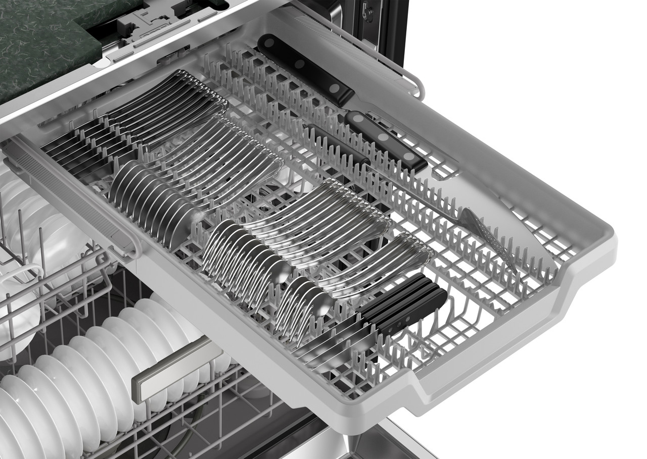 24 in. Slide-In Stainless Steel Hybrid Dishwasher (SDW6506JS) top rack filled with silverware