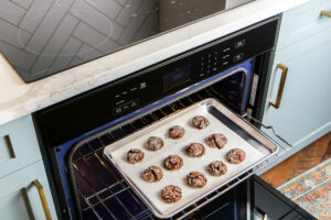 Wall Oven with Cookies