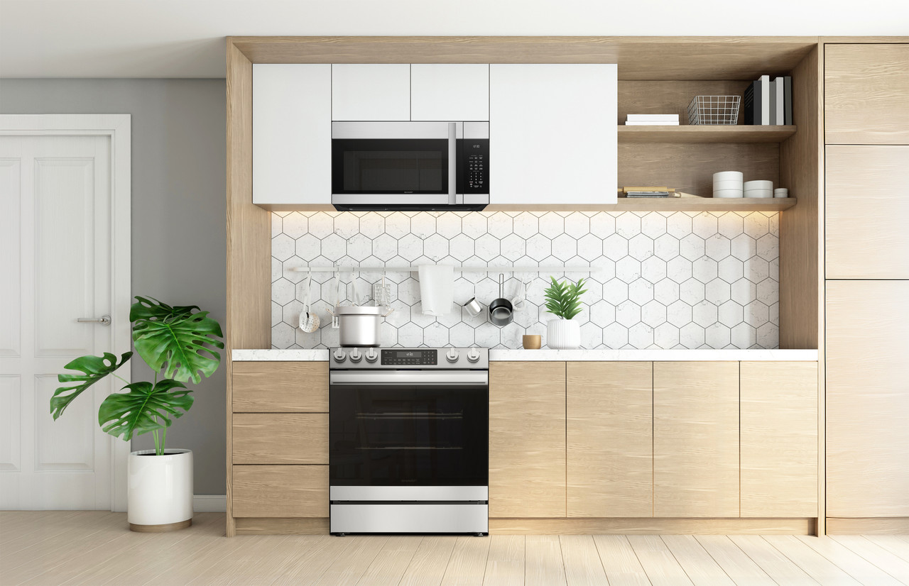 Slide-In Range with Air Fry (SSR3065JS) Lifestyle