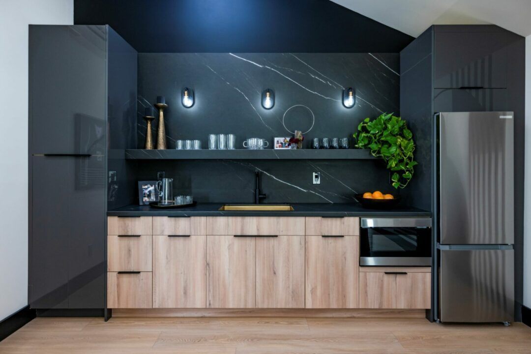 A sleek, modern, and organized kitchen