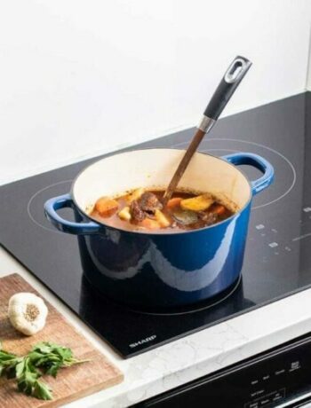 Sunkissed Kitchen's irish beef stew on the 36 in. width Induction Cooktop, European Black Mirror Finish Made with Premium SCHOTT Glass (SDH3652DB)