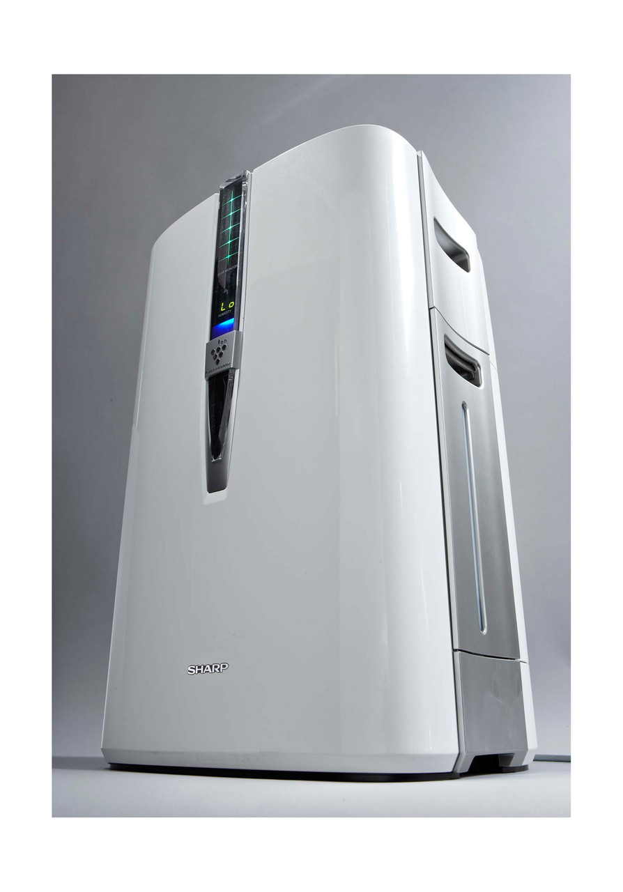 Sharp Plasmacluster® Air Purifier with Humidifying Function for Large Rooms (KC860U) – low angle view
