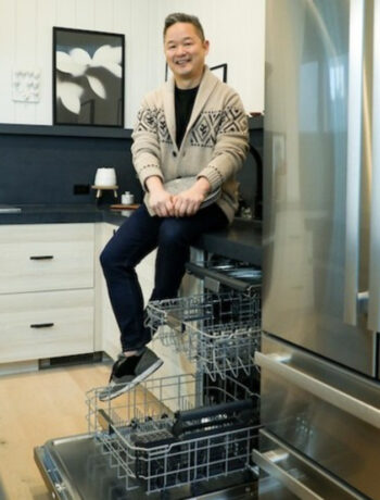 Danny Seo in a kitchen with a Sharp Sharp 24 in. Slide-In Smart Dishwasher (SDW6767HS)