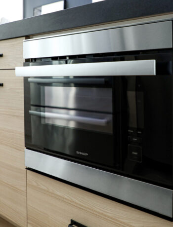 An image of the Sharp Smart Combi Built-In Steam Oven (SSC2489GS).