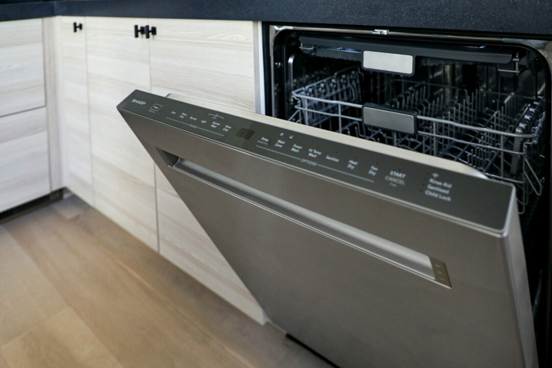 The SHARP Smart Dishwasher SDW6767HS in the Serenbe Model home