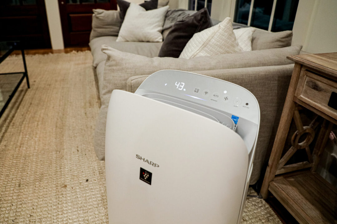 An image of the Sharp Smart Plasmacluster Ion Air Purifier with True HEPA + Humidifier for Large Rooms in the Serenbe Model Home.