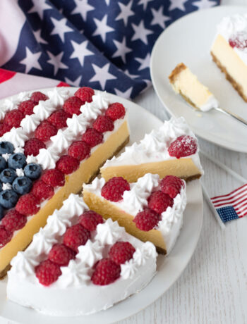 American flag cake for a 4th of July party